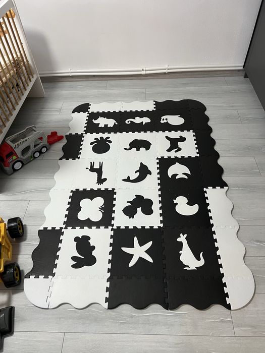 Covor de joaca pentru bebelusi