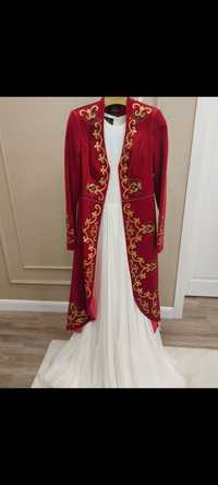 Продам камзол в комплекте с платьем от Нуршах, размер 42
