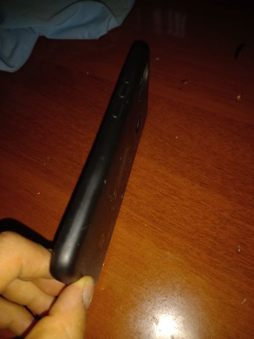 Mi 8 telefoni zor ekranini tuzatsa boldi