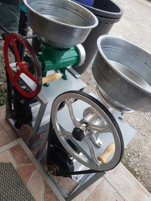 Masina de tocat carne