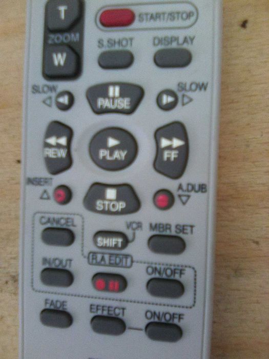 telecomanda jvc tv dvd vcr si una pt videocamera si o saba vcr tv