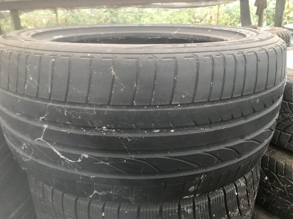 Anvelopa vara   255 50 R19 BRIDGESTONE dueler H/P sport   100 lei