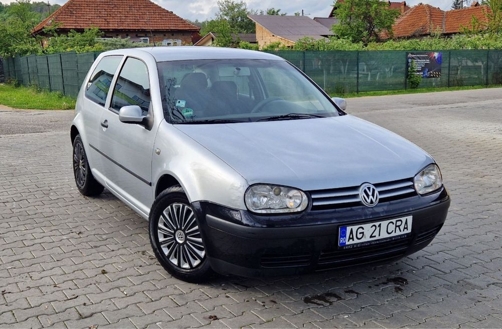 De vanzare Golf 4 1.4 benzina pe GPL masina are toate actele valabile