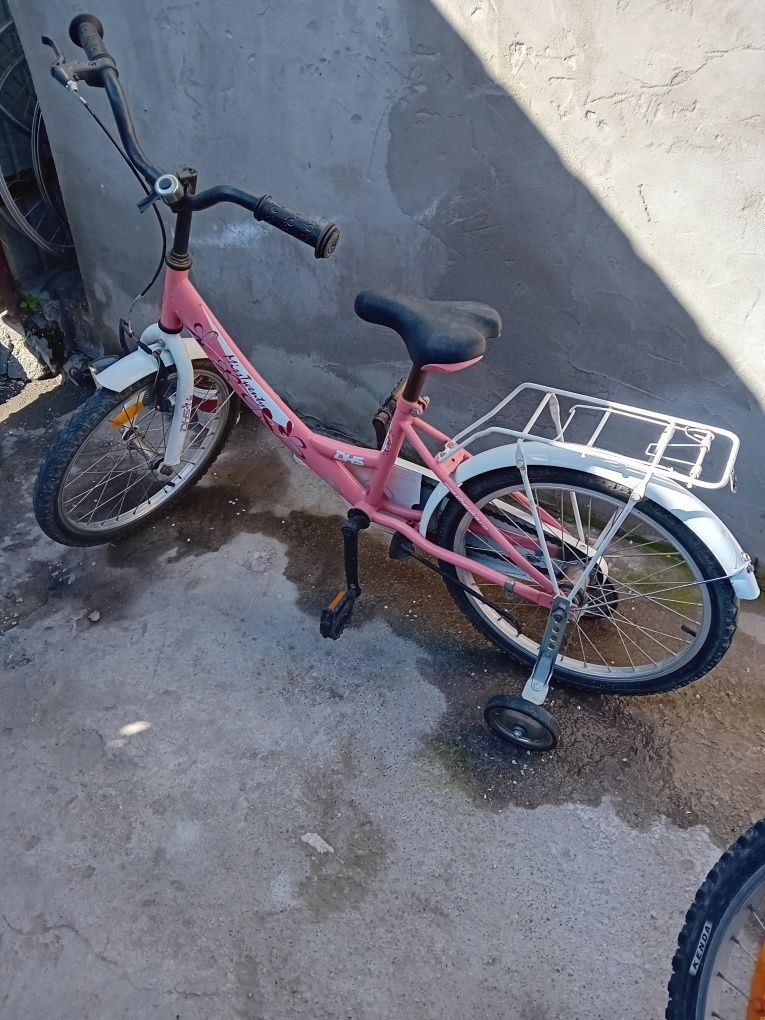 De vânzare bicicleta copii