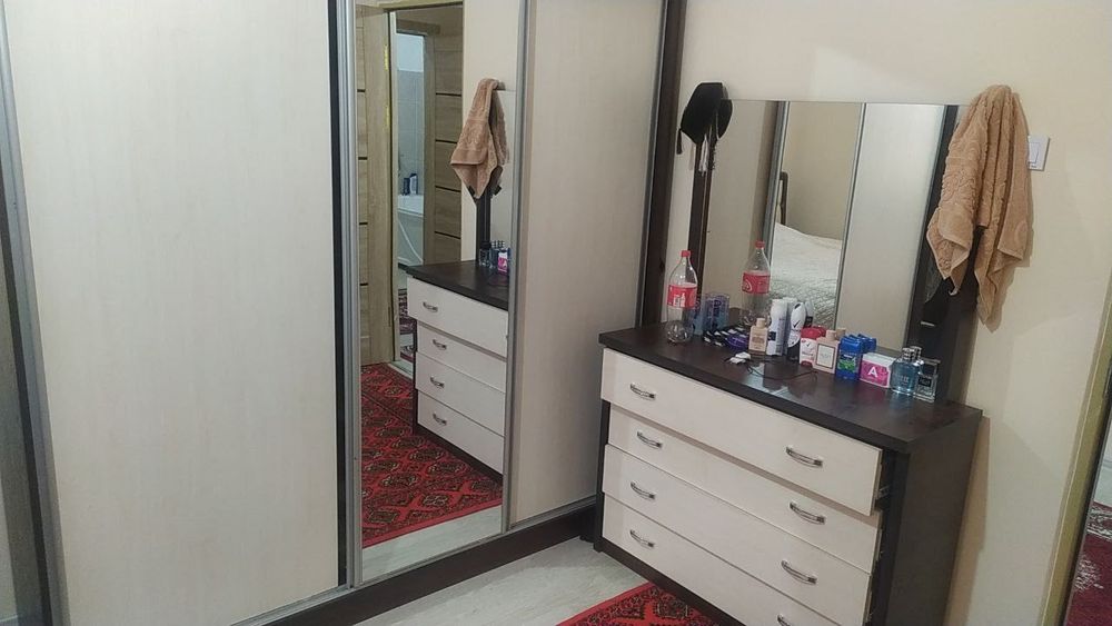 2 xonali kv ijaraga beriladi.