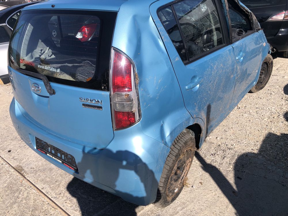 Daihatsu Sirion за части!!!