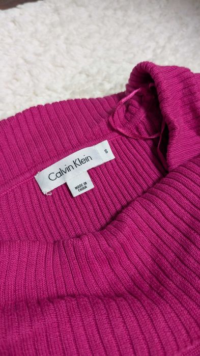 Calvin Klein - потници, тениски