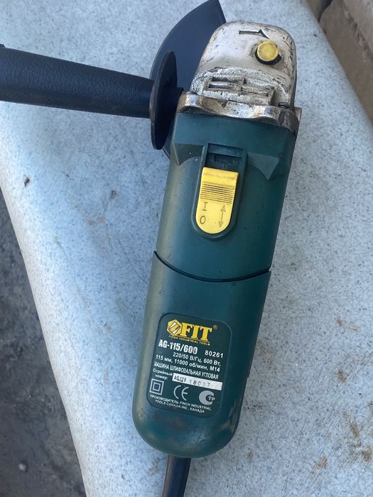 Продам Болгарка FIT рабочий/на запчасти