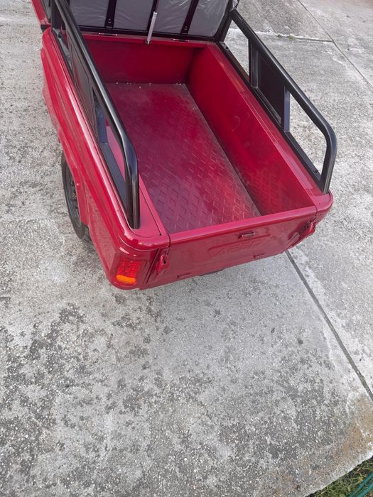 Moped electric nou