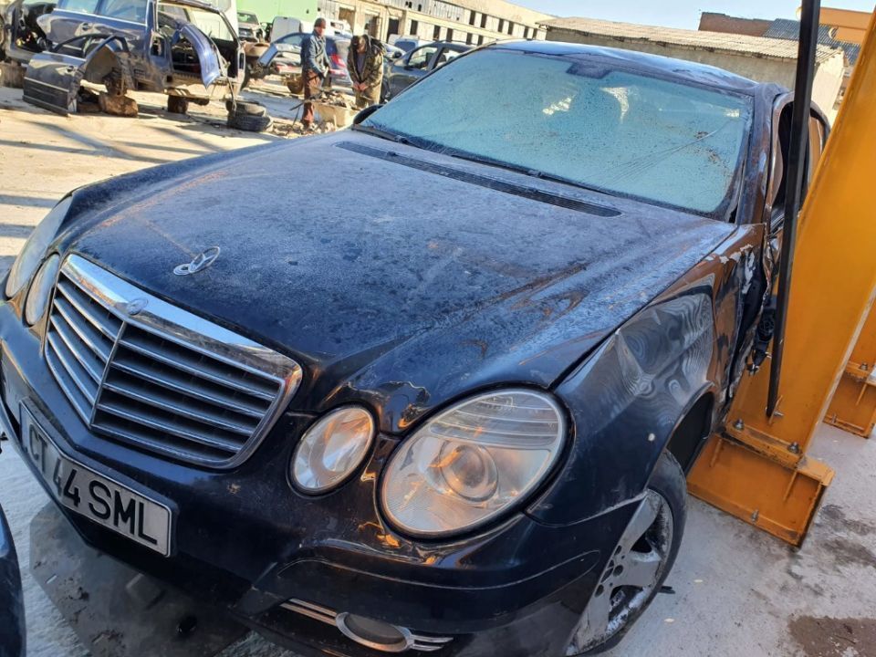 armatura fata cadru jug punte fata spate praguri Mercedes E Class w211 motor 2.2cdi dezmembrez
