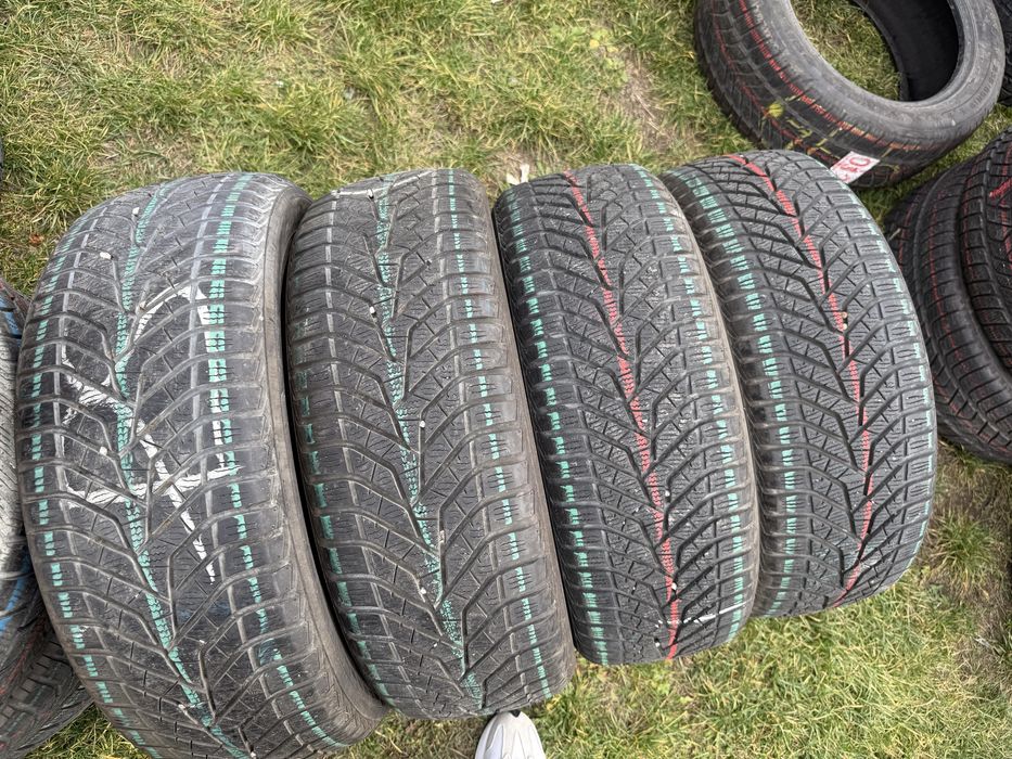 215/55R18 anvelope de iarna