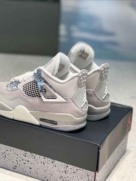 #LIVRARE 4.99 RON# Nike Air Jordan 4 Frozen Moments Editie Limitata