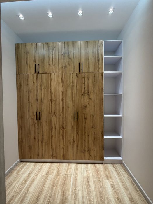 Сдаётся в новостройке 3х комнатная квартира с авторским ремонтом.