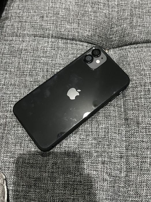 Айфон 11 отличном состояние