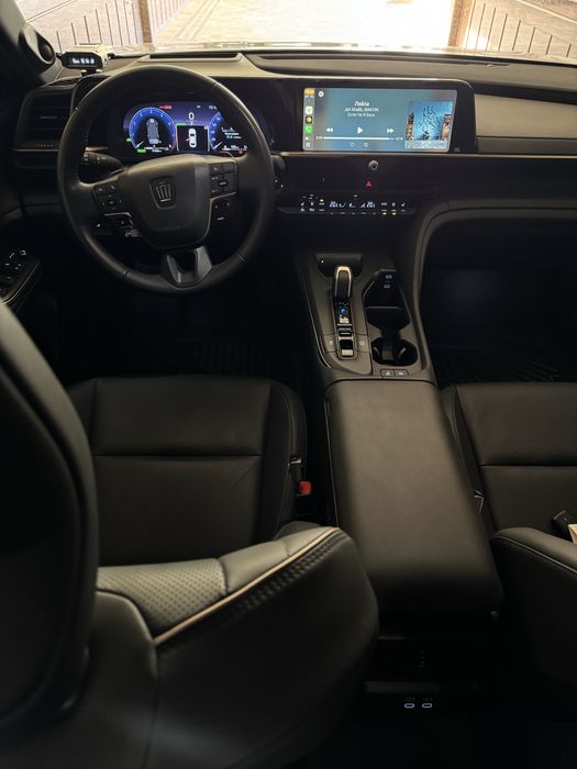 Продается Toyota CROWN 2024 год Гибрид