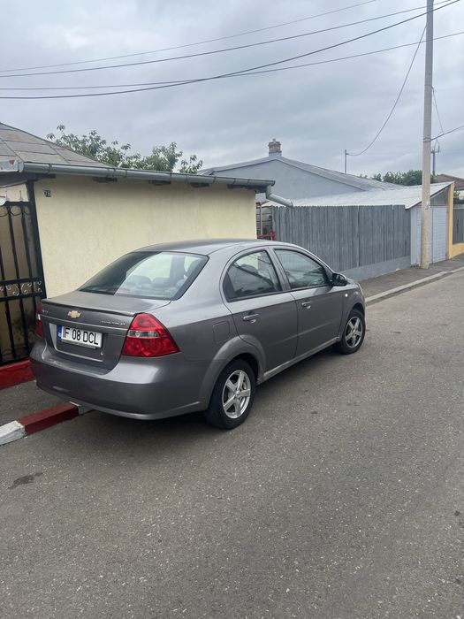 Vand sau schimb chevrolet aveo
