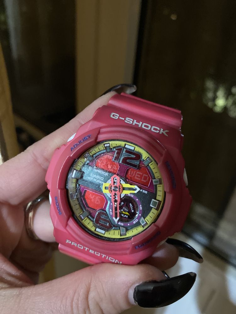 Часы наручные G-shock
