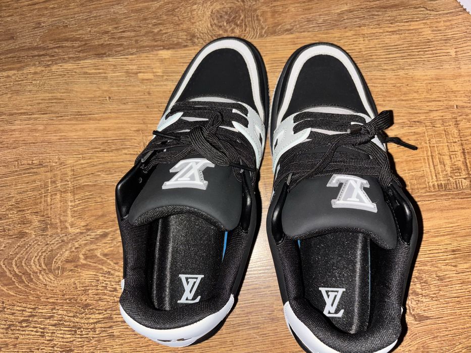 Vand Lv black and grey Marimea 44