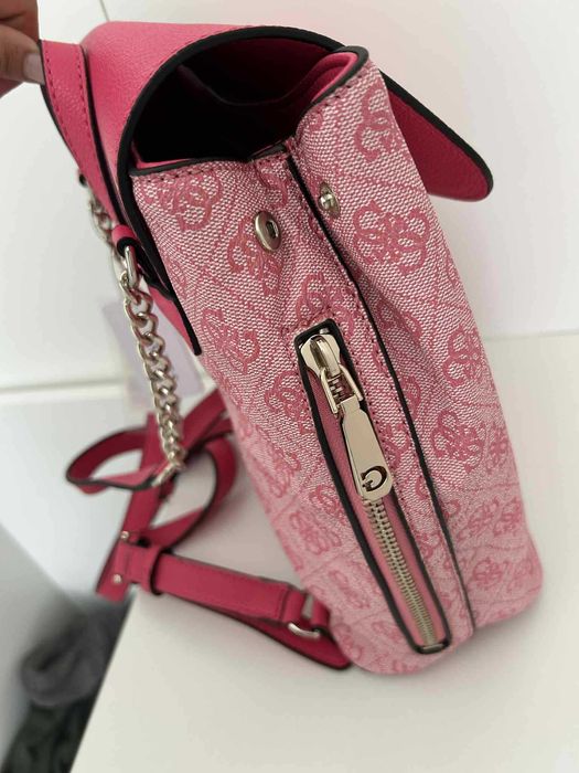 Чанта guess guess