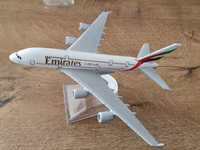 Macheta metalica de avion Emirates | Decoratie | Perfect pt cadou