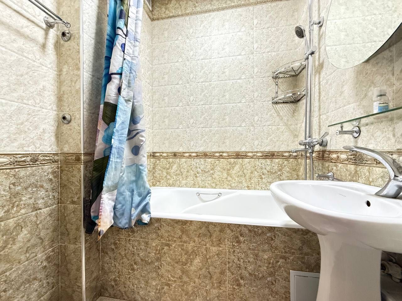Mirobod Sotuvda 4 xonalik uy remont Sodiq Azimov ko'chasi