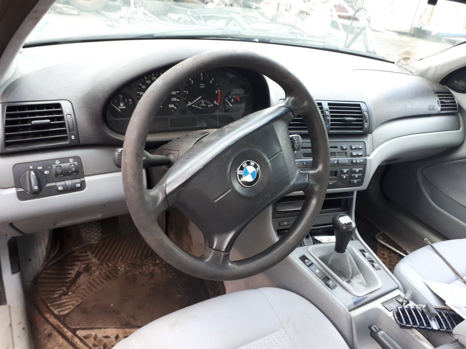 БмвЕ46 320 Bmw E46 320 Facelift на части