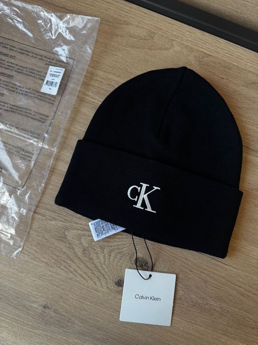 Căciula unisex Calvin Klein originală nouă