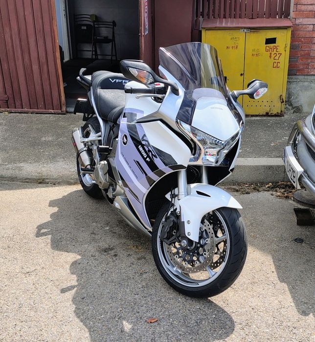 Honda vfr 1200 F DCT