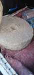piatra  rasnita  dim  45x 12  cm  pret 600  lei  ambele