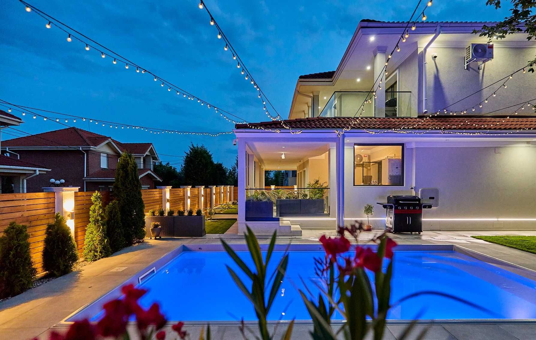 Vila cu Piscina UNICAT! Foto REALE! FINALIZAT Interior si Exterior!