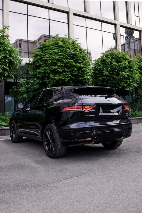 Jaguar F-Pace 3.0 Diesel‼️R-Dynamic‼️300CP / 4x4 /  VARIANTE ‼️ 2018‼️