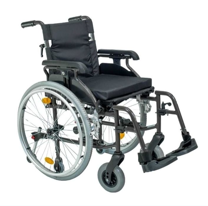 Продам  Кресло-коляска DOS ORTOPEDIA silver 350