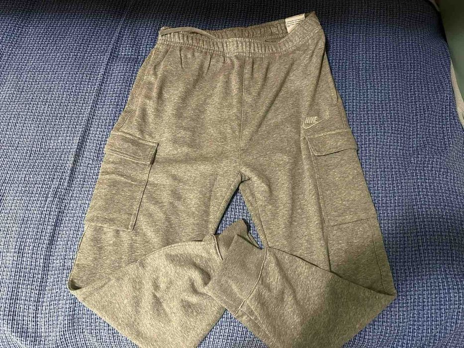 Мъжко спортно долнище Nike – сиво, оригинално, размер M