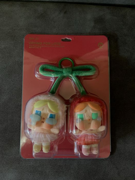 Pop Mart Crybaby Love you Cherry Much