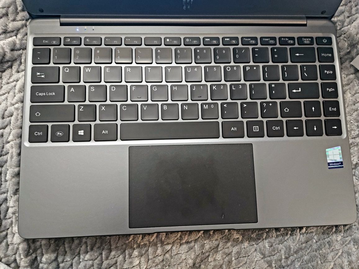 Laptop Weigo Intel i3 8GB RAM SSD 256GB