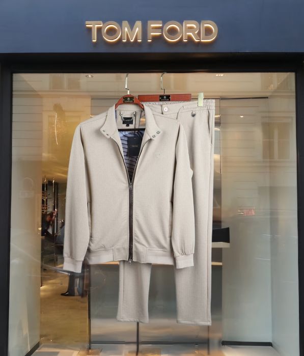 Valentino  Tom Ford Boss Compleu Costum Trening