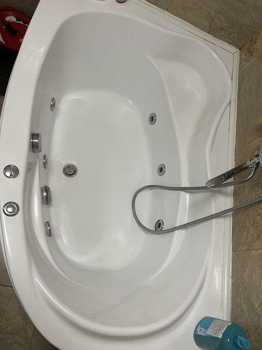 De vanzare cada hidromasaj