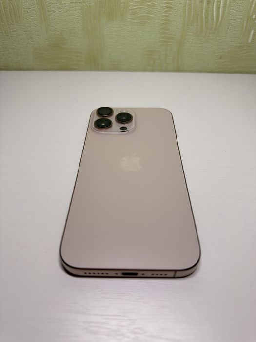 IPhone 16 pro max 256 акб 100%