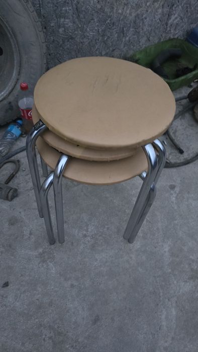 Продам 3 стулья 5000т