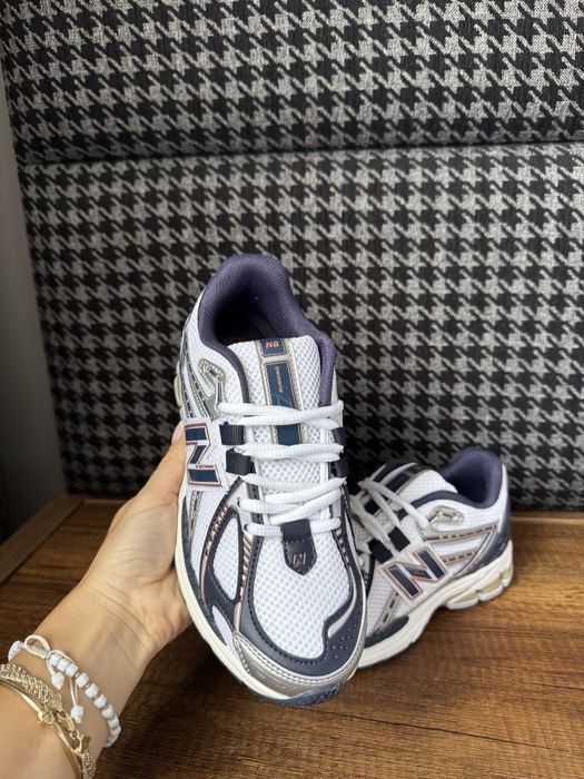 Дамски маратонки New Balance