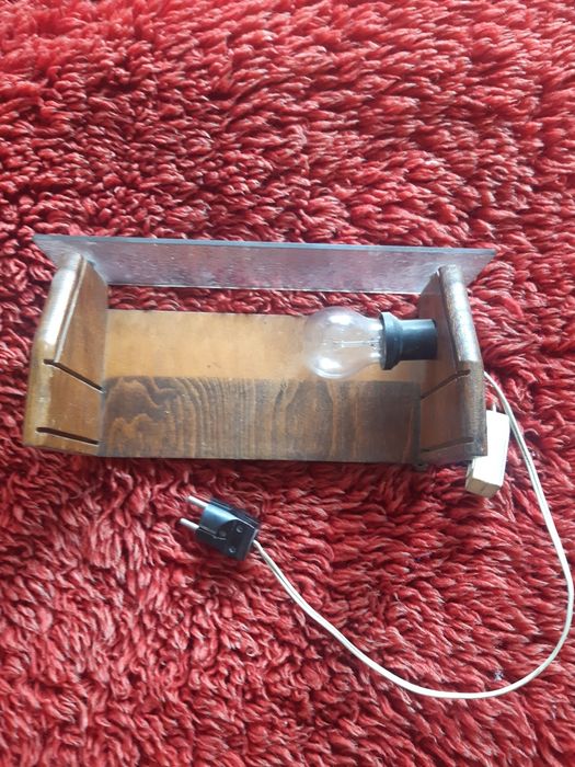 Нощтна ламба ретро