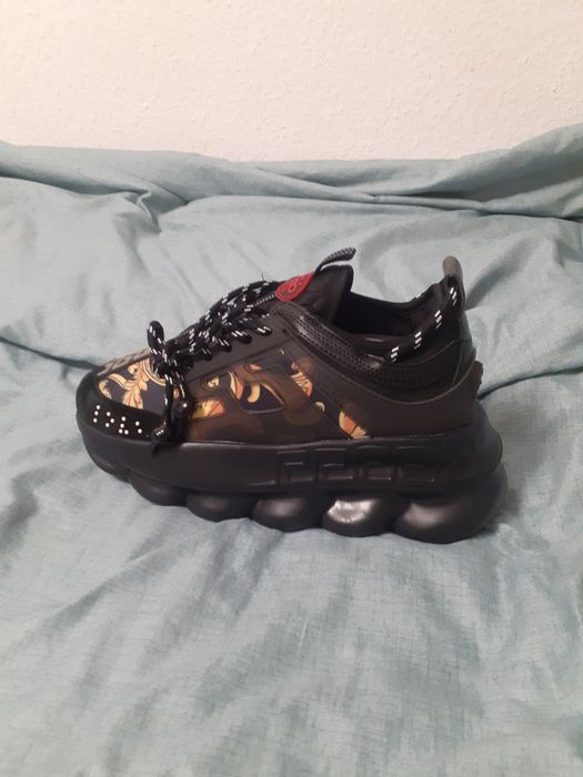 Versace chain reaction medusa print