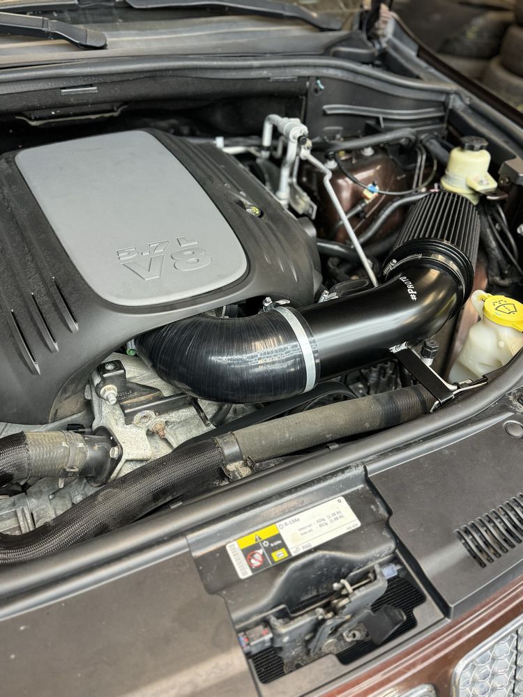 Интейк за Jeep grand cherokee 5.7