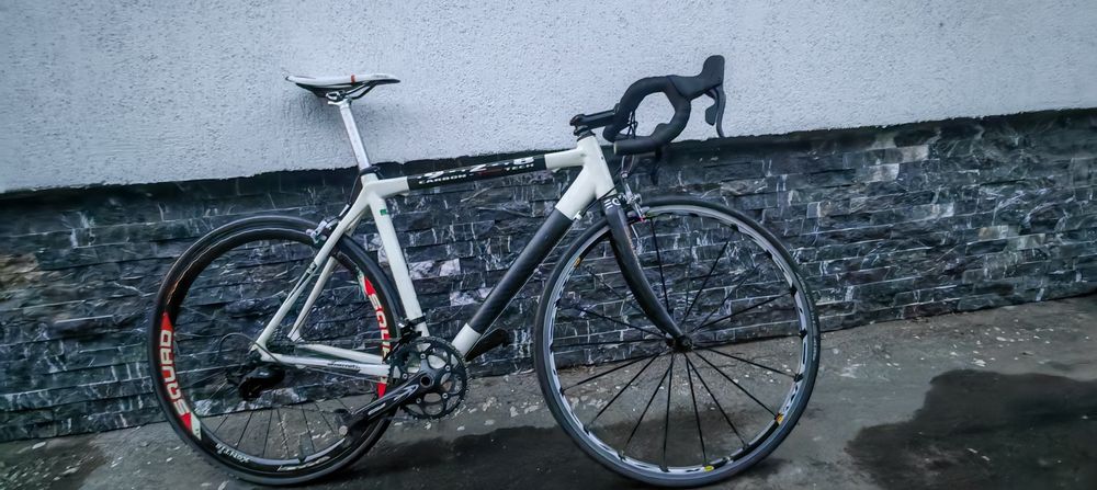 Cursiera carbon Bianchi 928 marime M