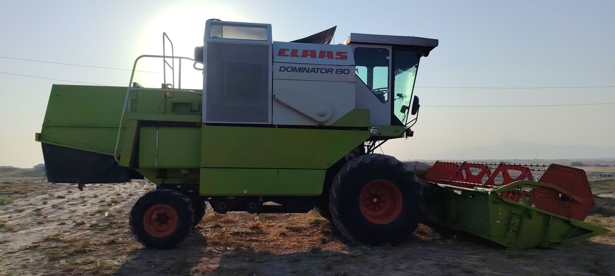 Claas dominator130 sotiladi!