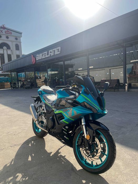 Мотоцикл спортивный wolf 500