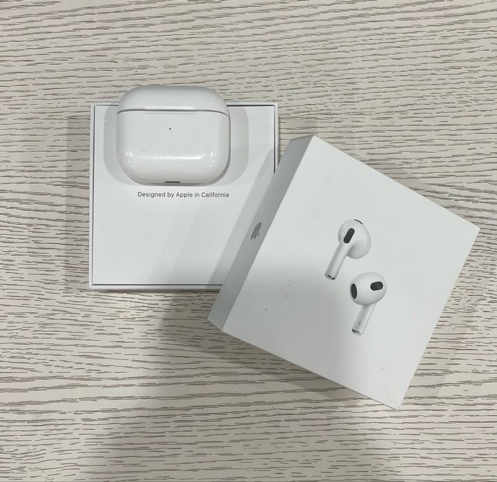 продам airpods 3, оригинал