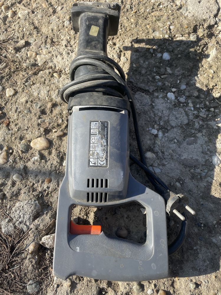 2бр. Зарядни за винтовери BOSCH и BLACK DECKER и електронош KINZO