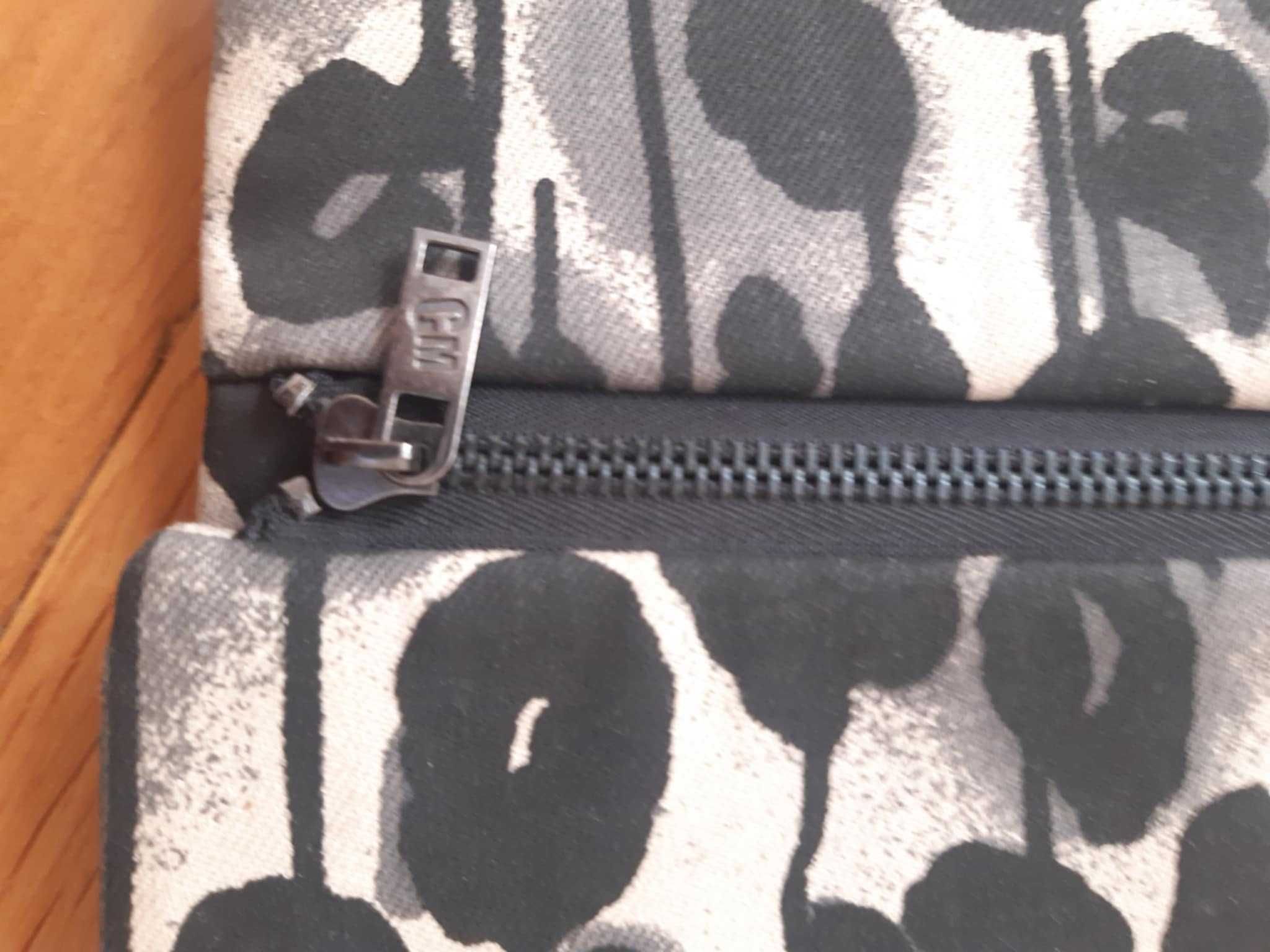 Текстилен клъч Cheap Monday