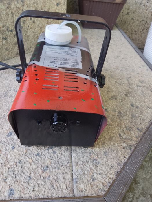Mașina de fum eurolite N-10